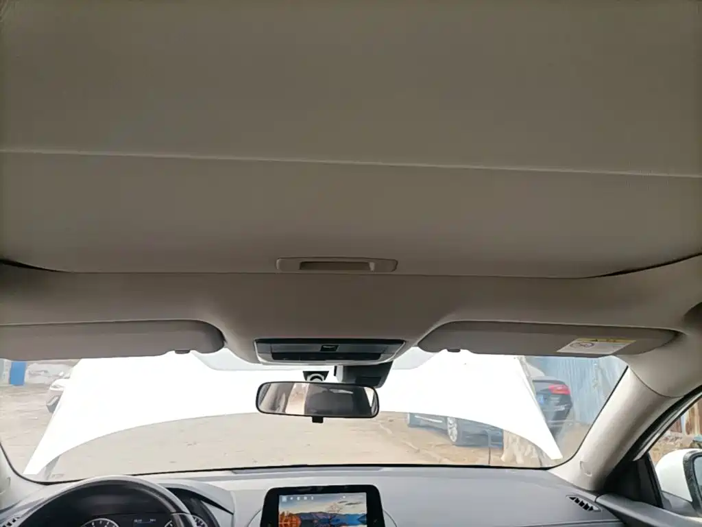 Nissan Sylphy — миниатюра 18