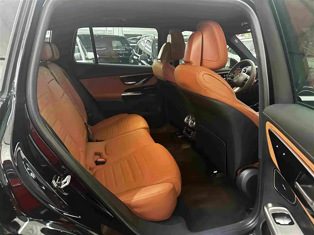 Mercedes-Benz GLC — миниатюра 16