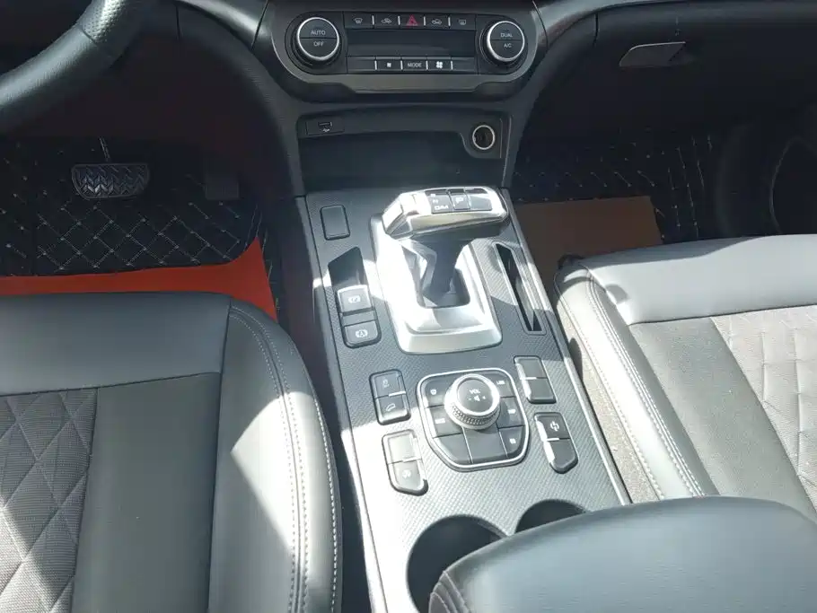 Haval H6 Coupe — миниатюра 16
