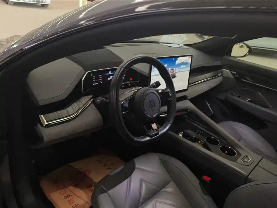 ZEEKR EXTREME KRYPTON 001