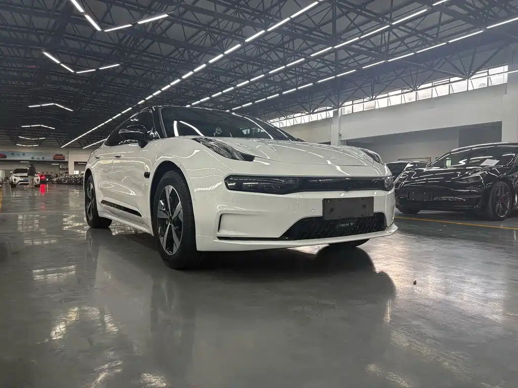 ZEEKR EXTREME KRYPTON 001