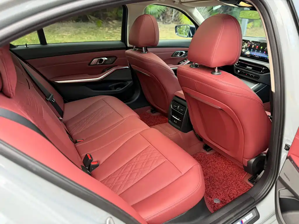 BMW 3 Series — миниатюра 7