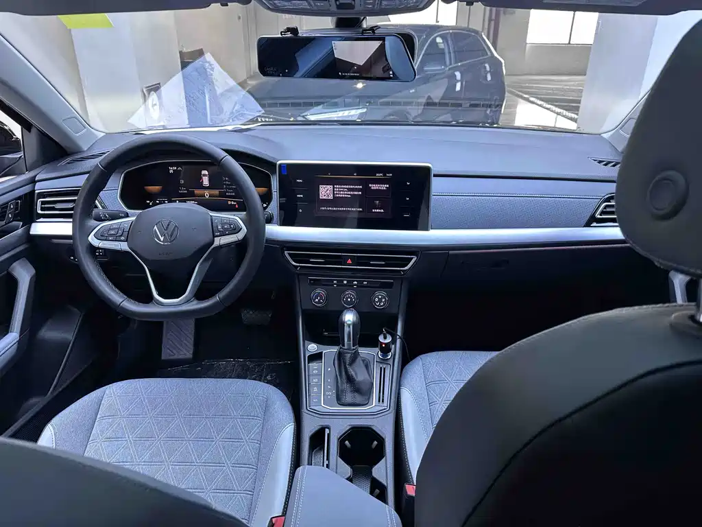 Volkswagen Lavida — миниатюра 16