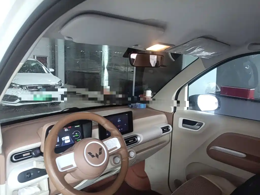 Wuling MINIEV — миниатюра 18