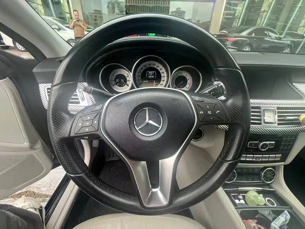 Mercedes-Benz CLS — миниатюра 21