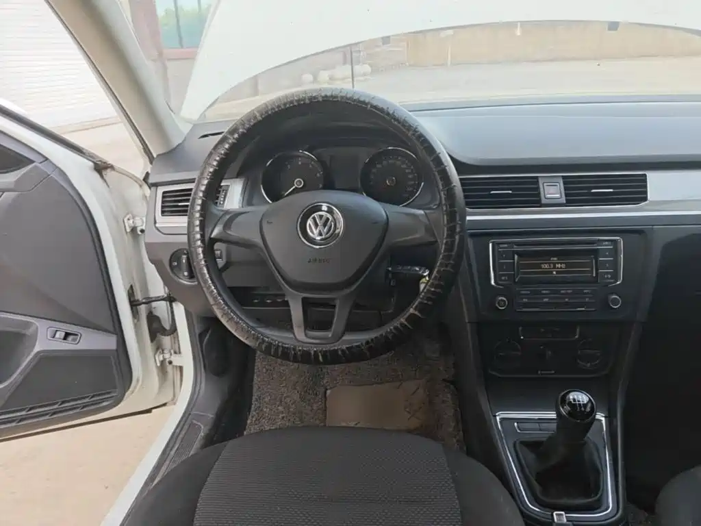 Volkswagen Bora — миниатюра 11