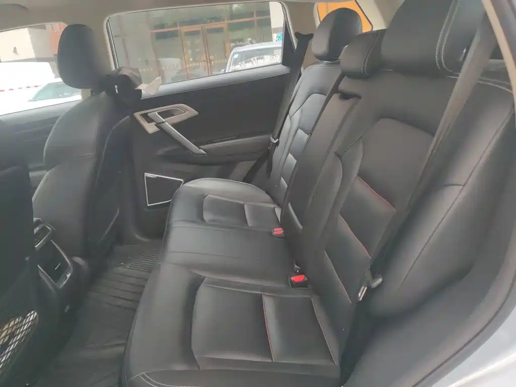 Geely Boyue — миниатюра 15
