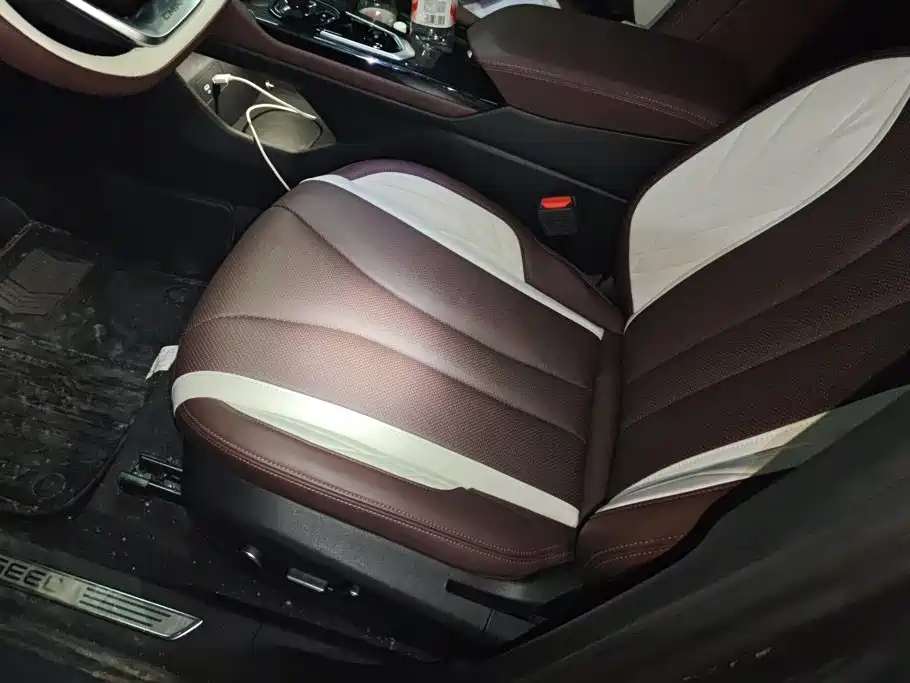Geely Xingyue L — миниатюра 9