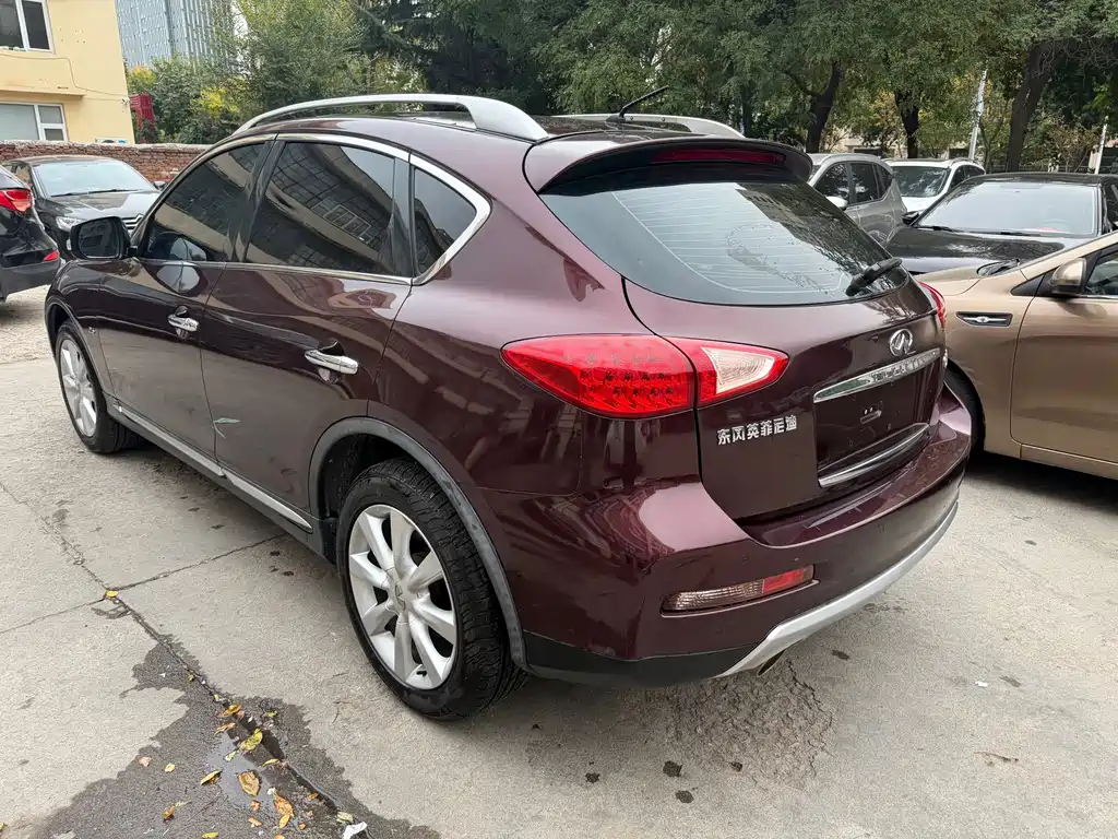 Infiniti QX50 — миниатюра 7