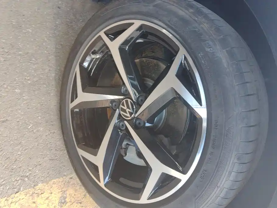Volkswagen Magotan — миниатюра 6