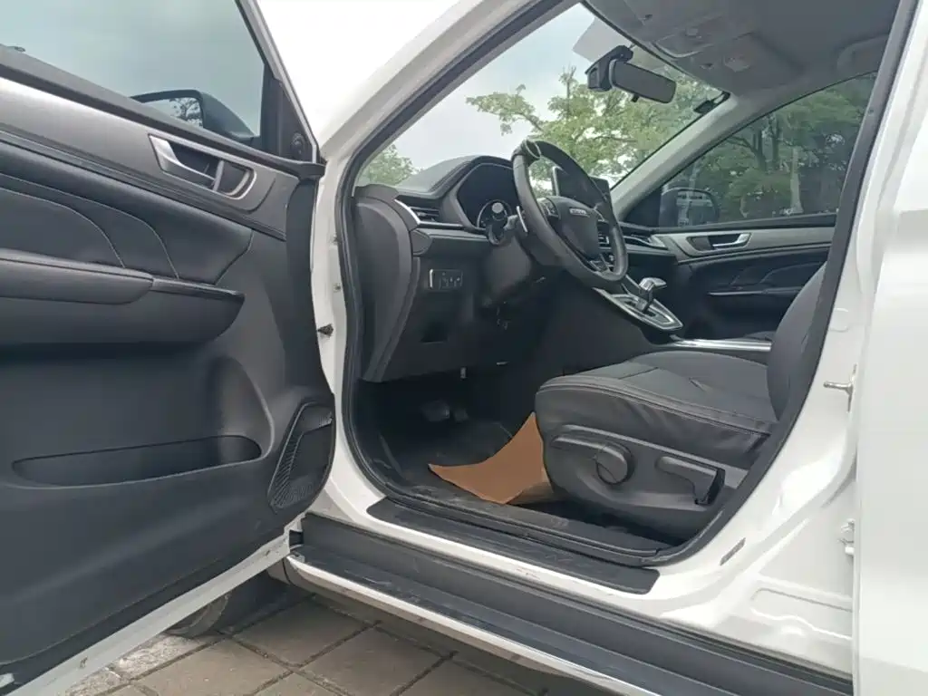 Haval M6 — миниатюра 16