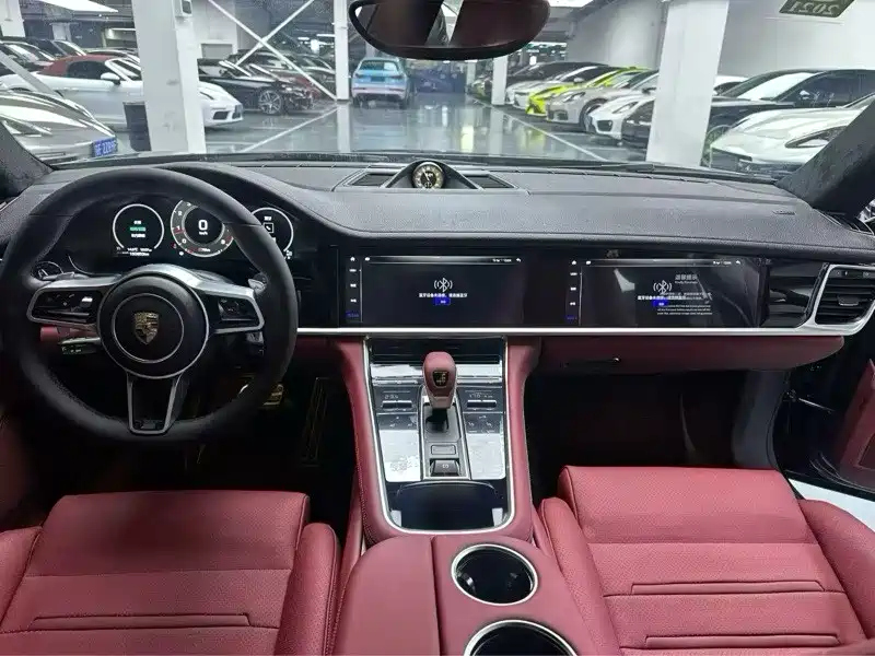 Porsche Panamera — миниатюра 7