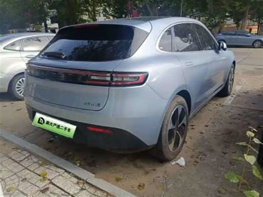 AITO AITO M5 — миниатюра 4