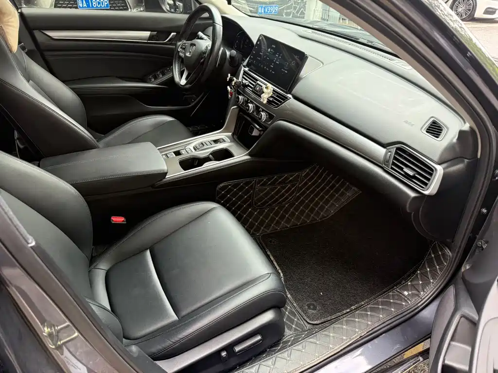 Honda Accord 2022 2.0L