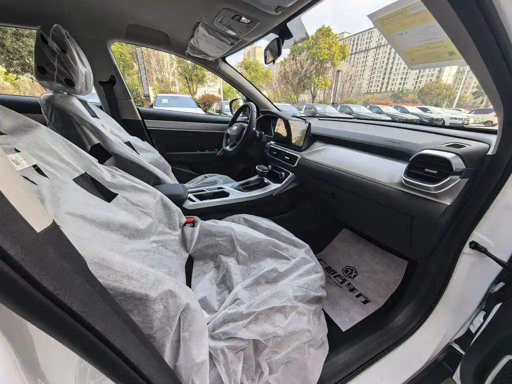 Geely Binyue 2025 1.5L CVT