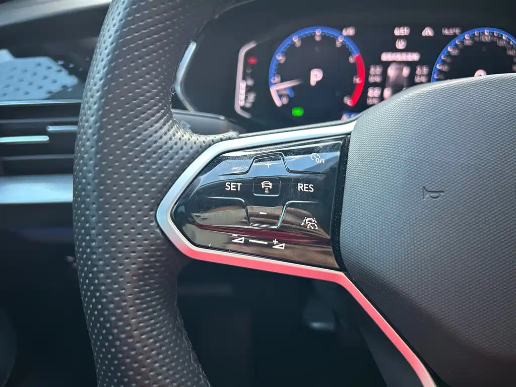 Volkswagen Passat — миниатюра 16