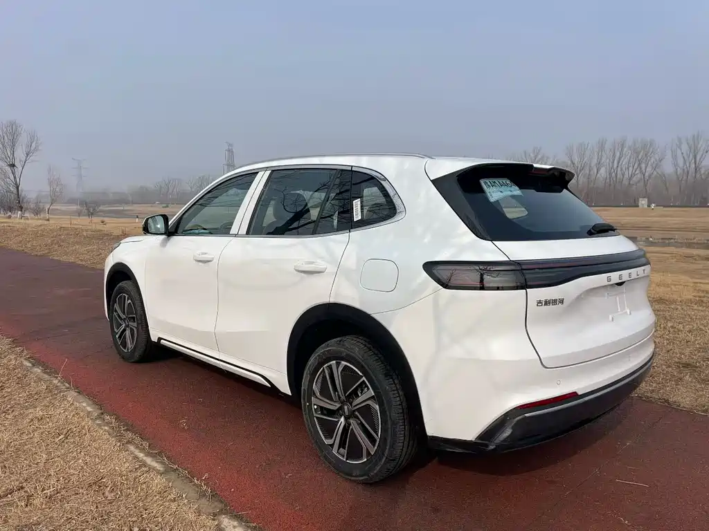 GEELY GALAXY GALAXY STARSHIP 7 EM I