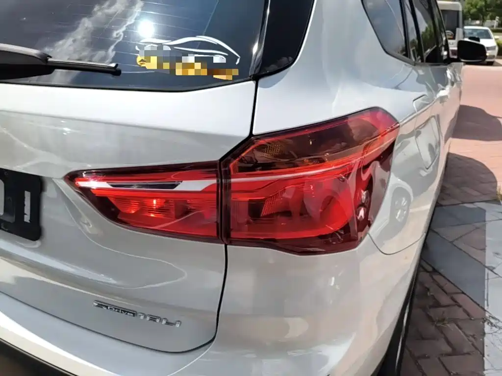BMW X1 — миниатюра 8