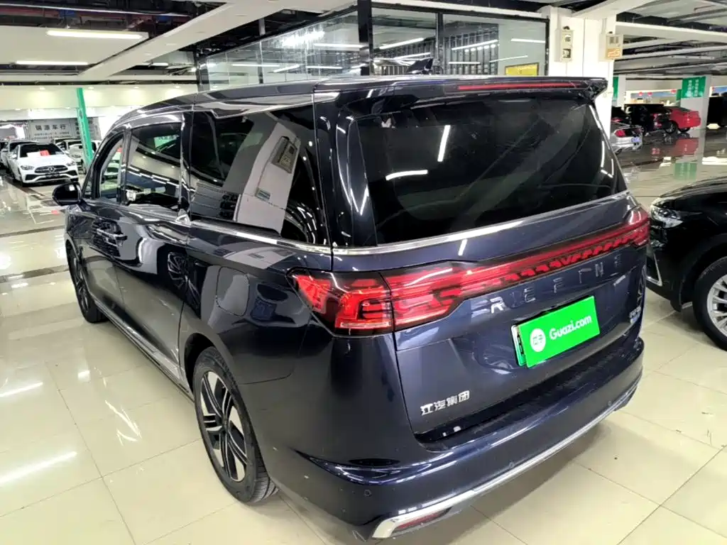 JAC Refine Refine RF8 PHEV — миниатюра 5