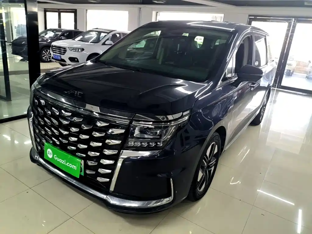 JAC Refine Refine RF8 PHEV — миниатюра 2