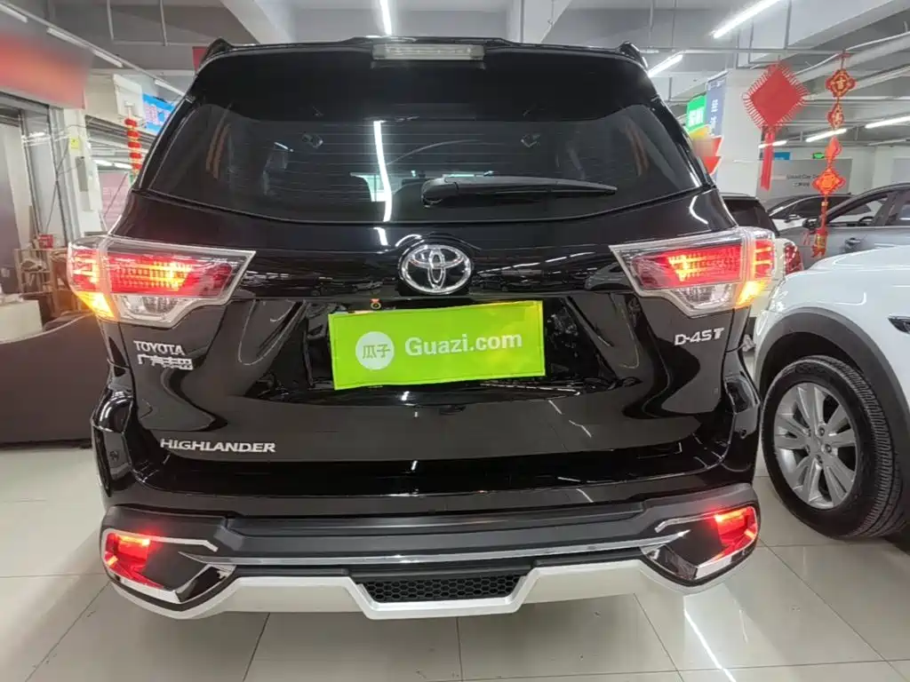 Toyota Highlander — миниатюра 6