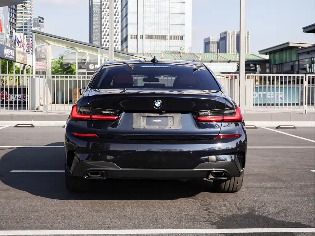 BMW 3 Series — миниатюра 6
