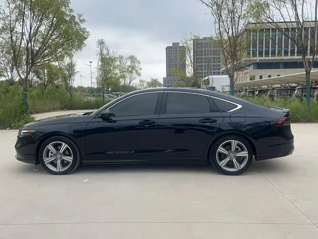 Honda Accord New Energy — миниатюра 13