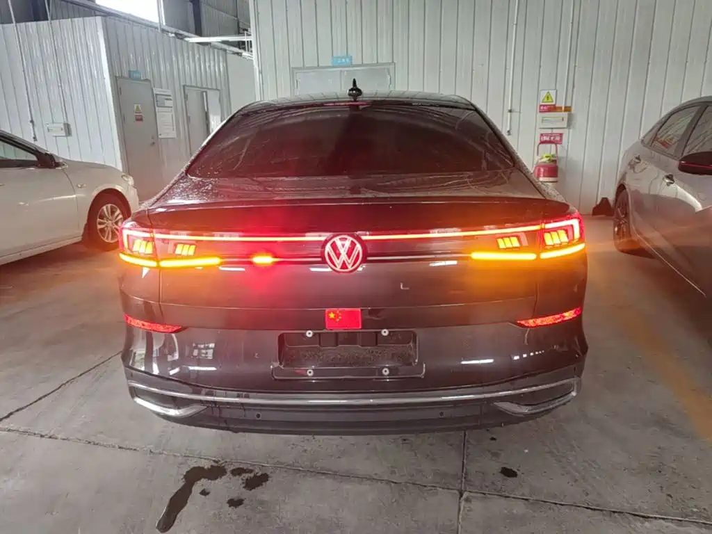 Volkswagen Lamando — миниатюра 6