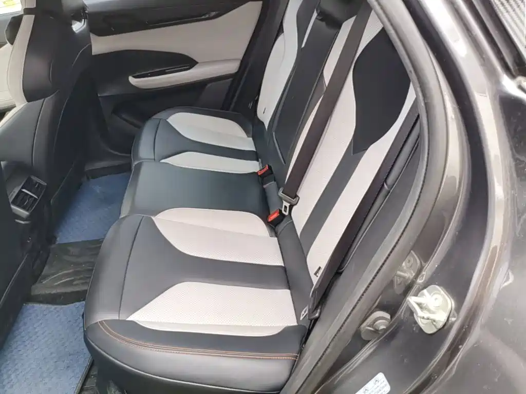 Changan UNI-V iDD — миниатюра 17