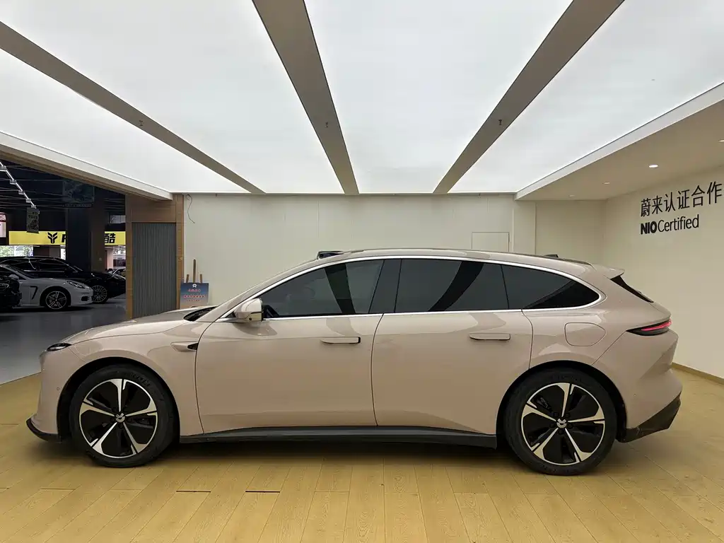 NIO ET5T — миниатюра 18