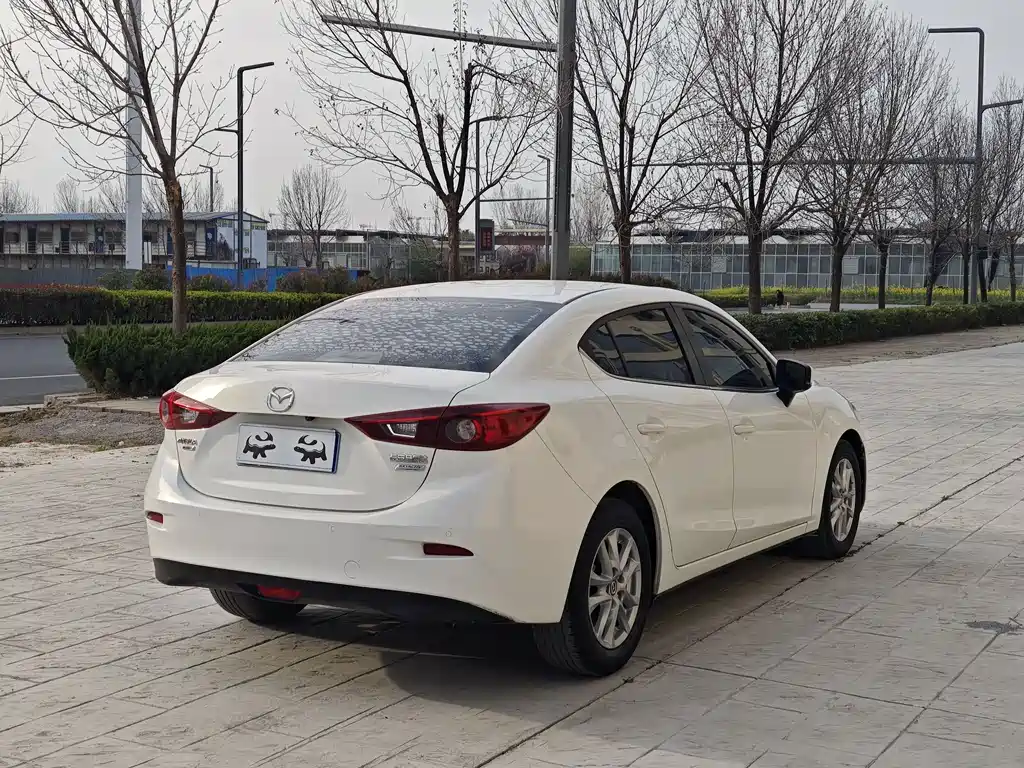 MAZDA 3 ANGKESAILA