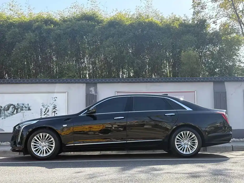 Cadillac CT6 2022 28T Luxury