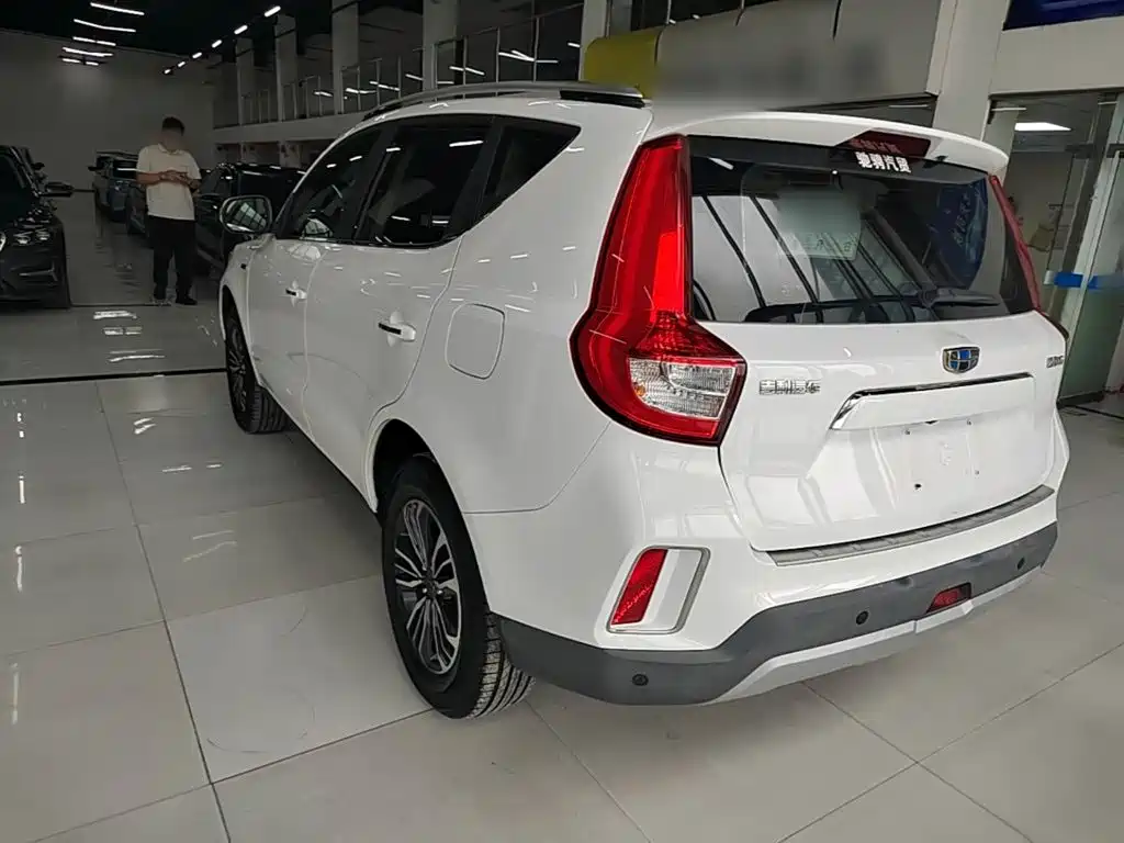 Geely Vision X6 — миниатюра 5
