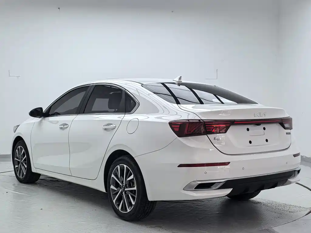 Kia K3 — миниатюра 6