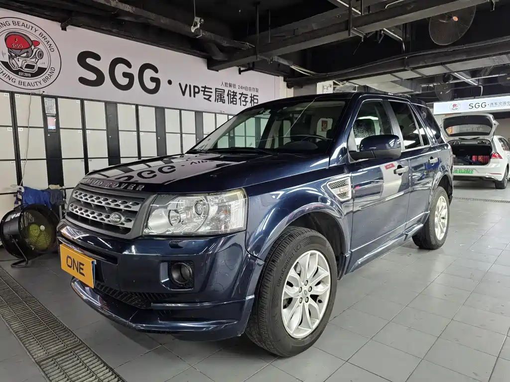 Land Rover Freelander 2
