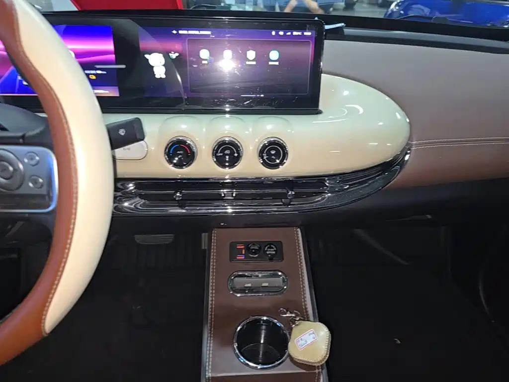 Wuling Bingo — миниатюра 13