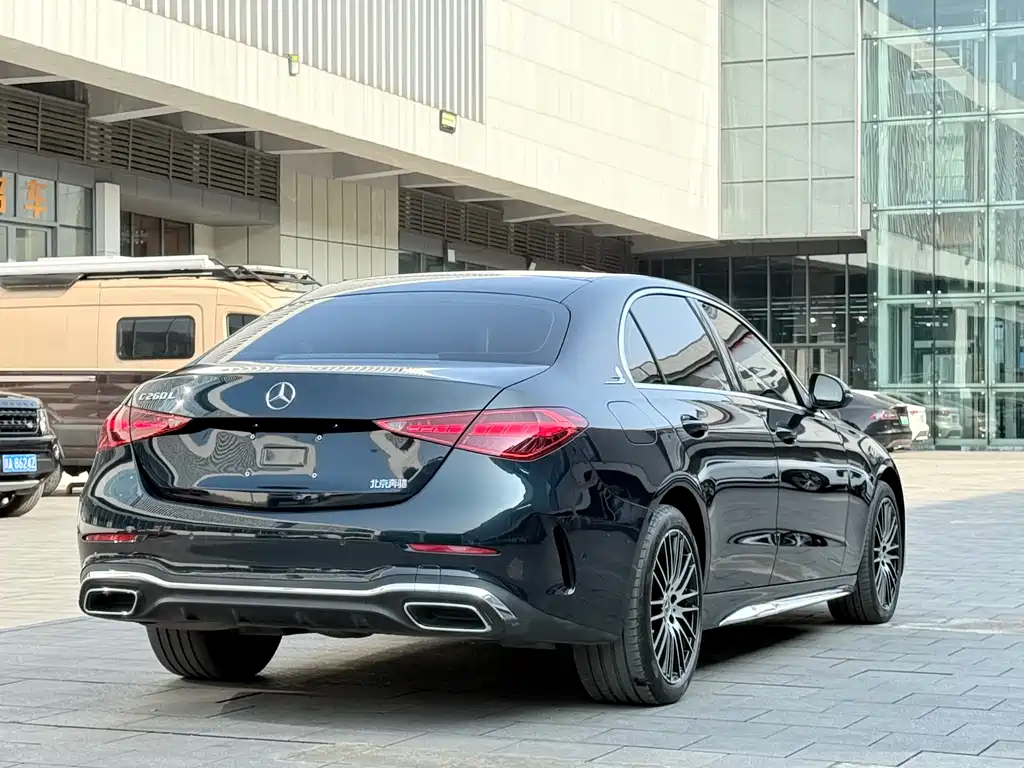 MERCEDES-BENZ C CLASS