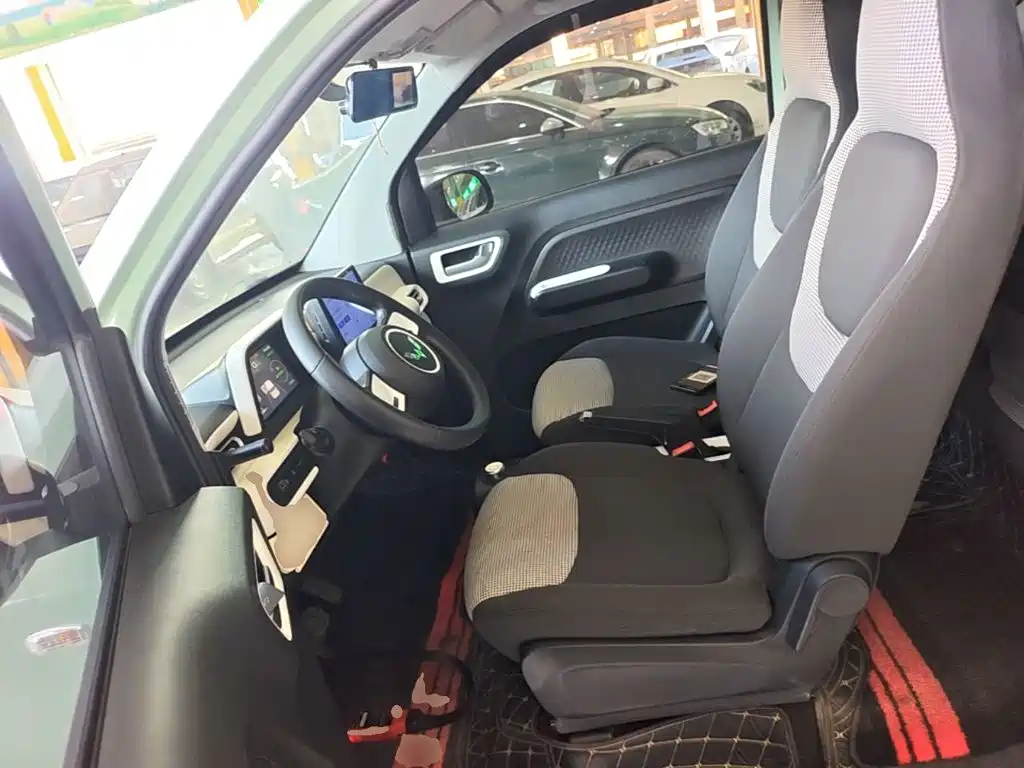 Wuling MINIEV — миниатюра 15