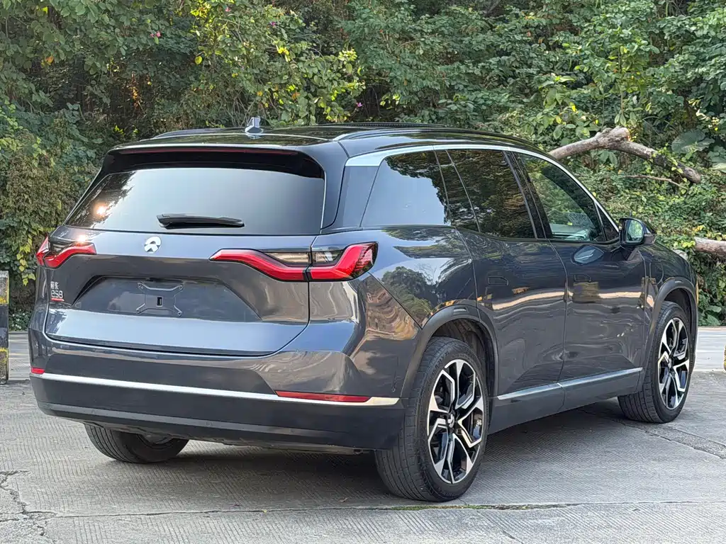 NIO NIO ES8