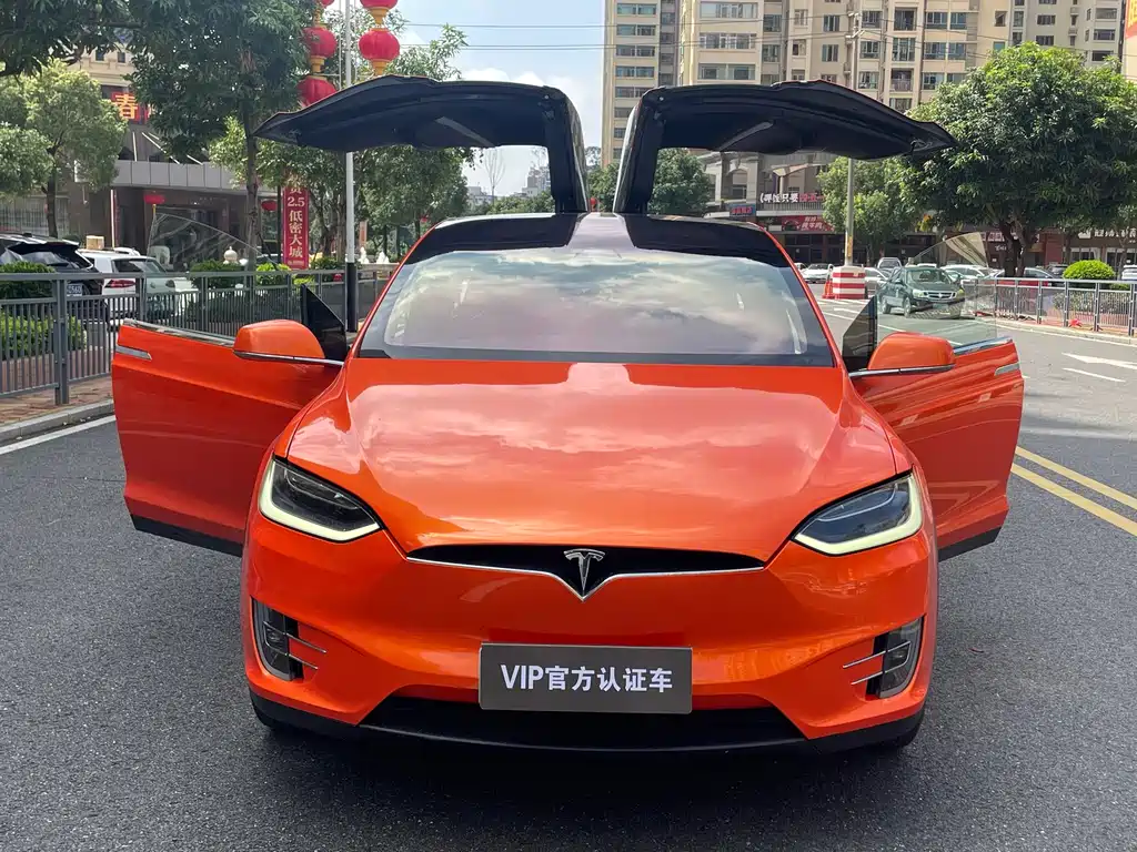 Tesla Model X — фотографии объявления, Фото 10