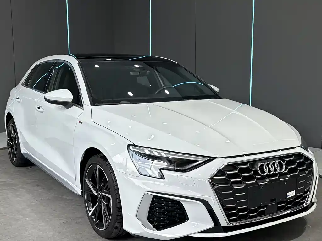Audi A3 2024 Sportback 35 TFSI Fashion Sport