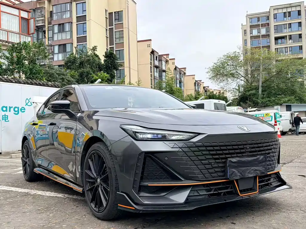 Changan UNI-V — миниатюра 3
