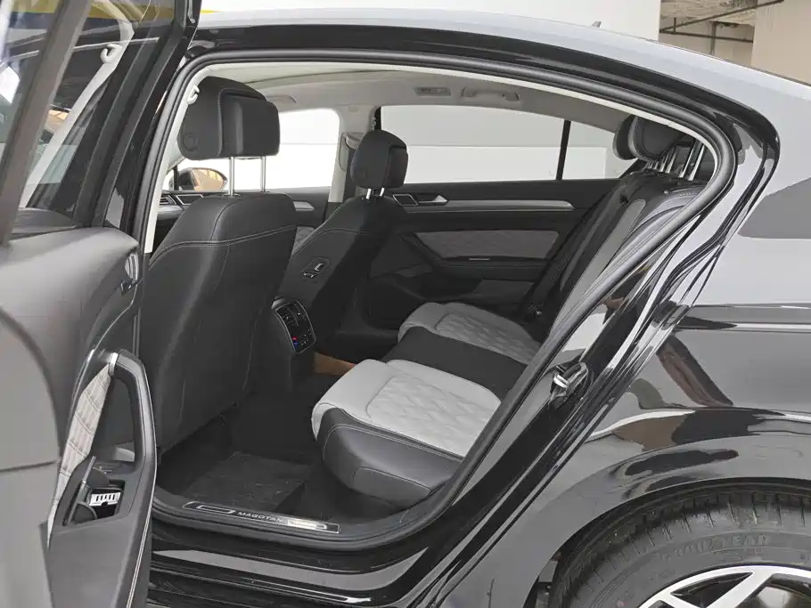 Volkswagen Magotan — миниатюра 11