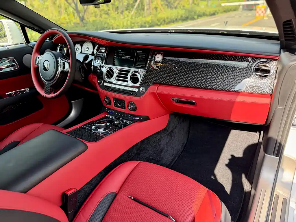 Rolls-Royce Wraith — миниатюра 15
