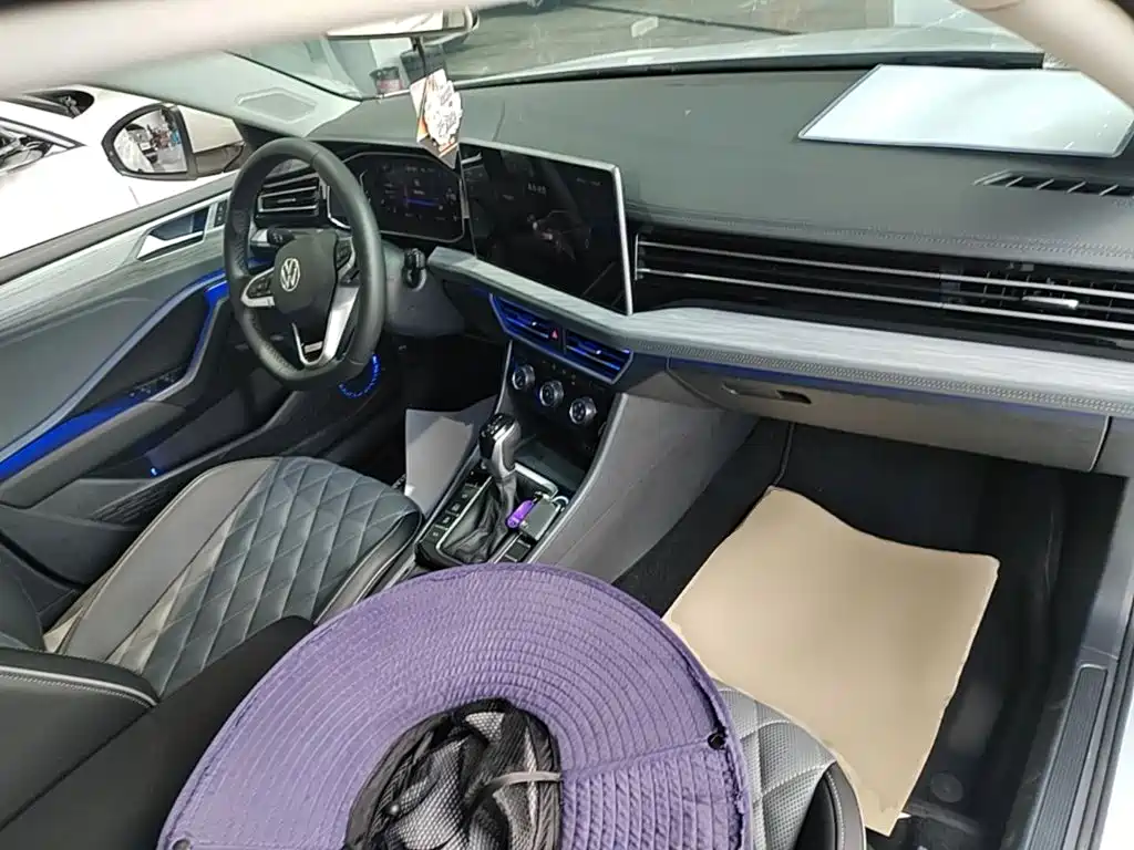Volkswagen Sagitar — миниатюра 10
