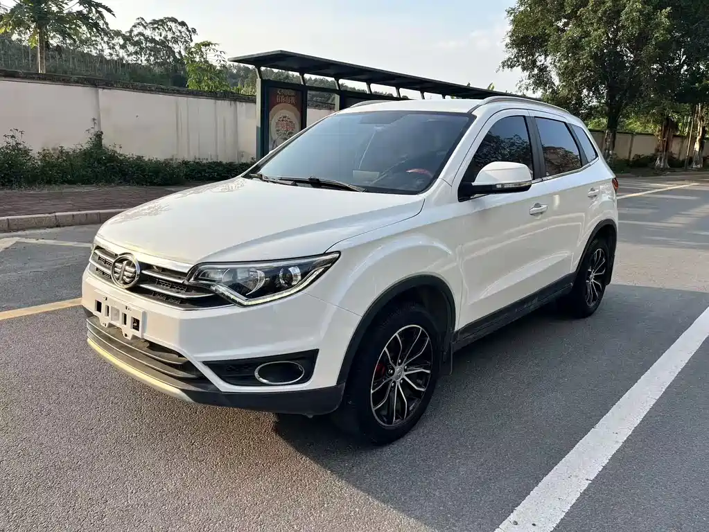 Купить FAW Senya R7