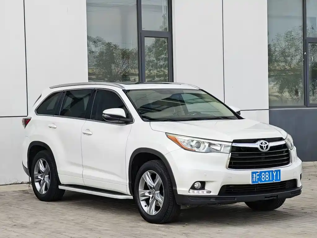 Toyota Highlander — миниатюра 3