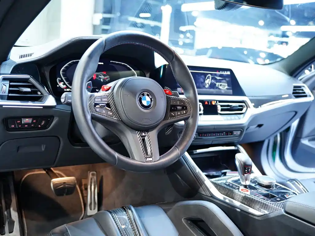 BMW M4 — миниатюра 25