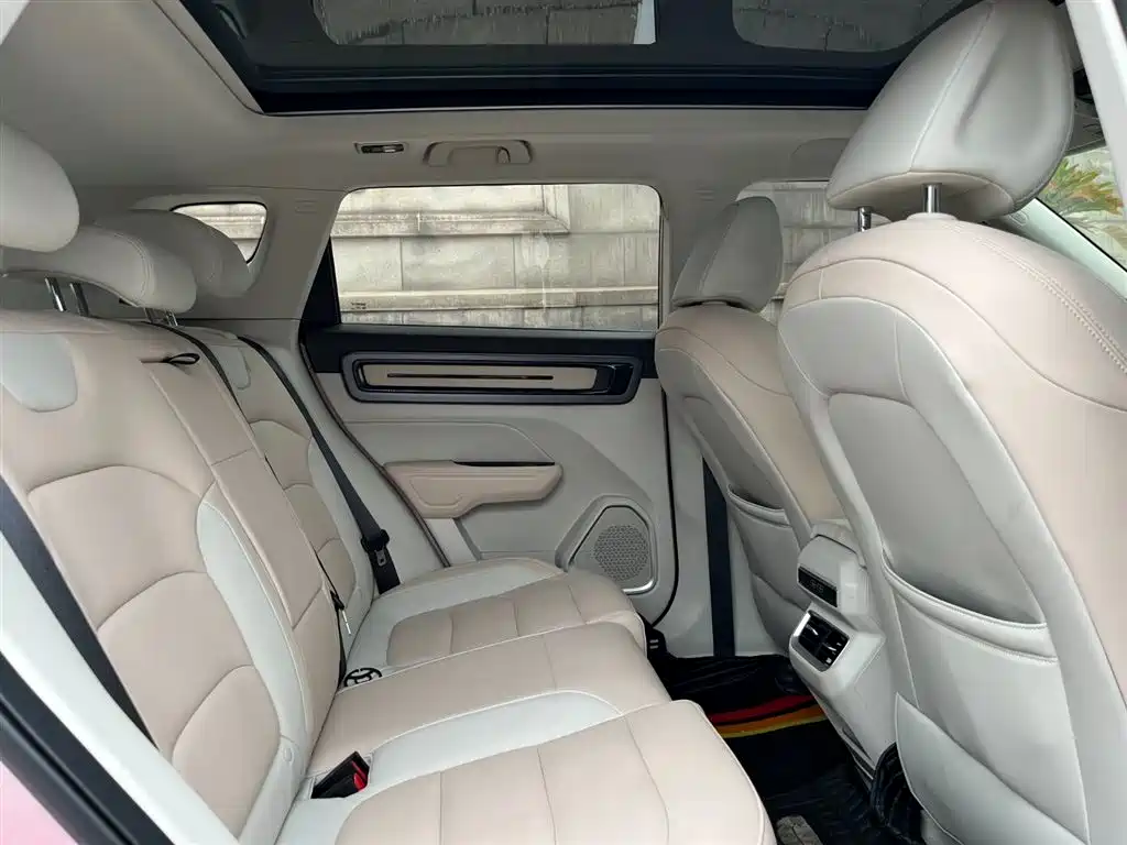 GEELY AUTOMOBILE GEELY ICON