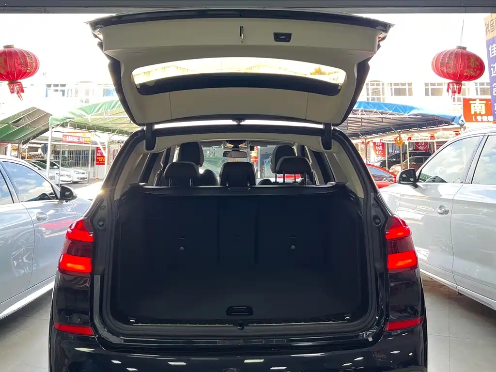 BMW X3 — миниатюра 12
